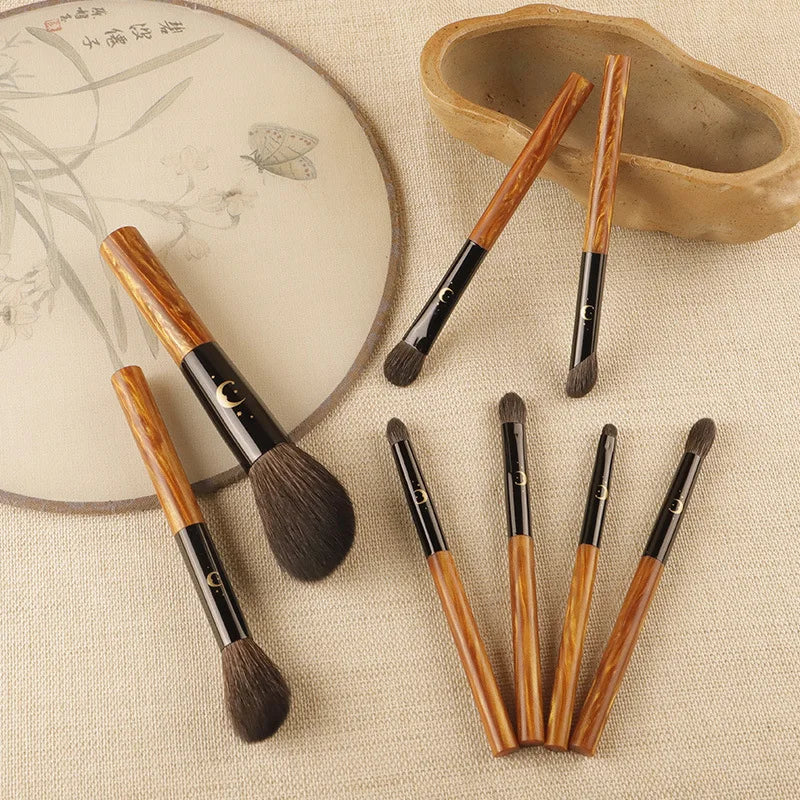 New animal hair 8 makeup brush set Brush resin/solid wood handle nose shadow eye shadow brush, multiple choice, makeup product